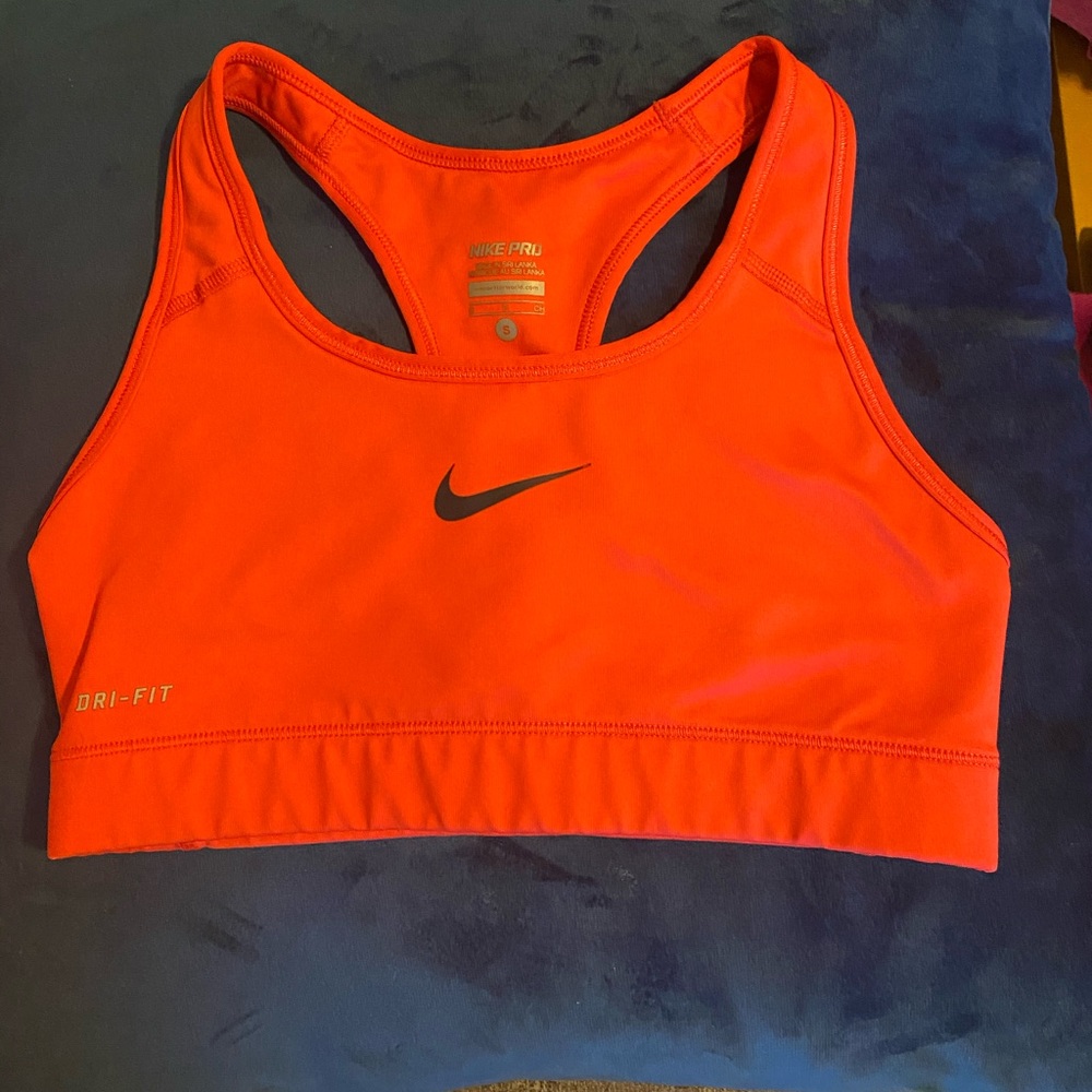 Nike Pro Sports Bra